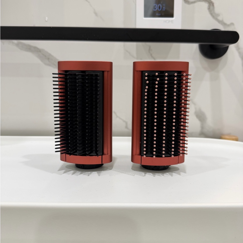 Dyson Airwrap Brushes x2